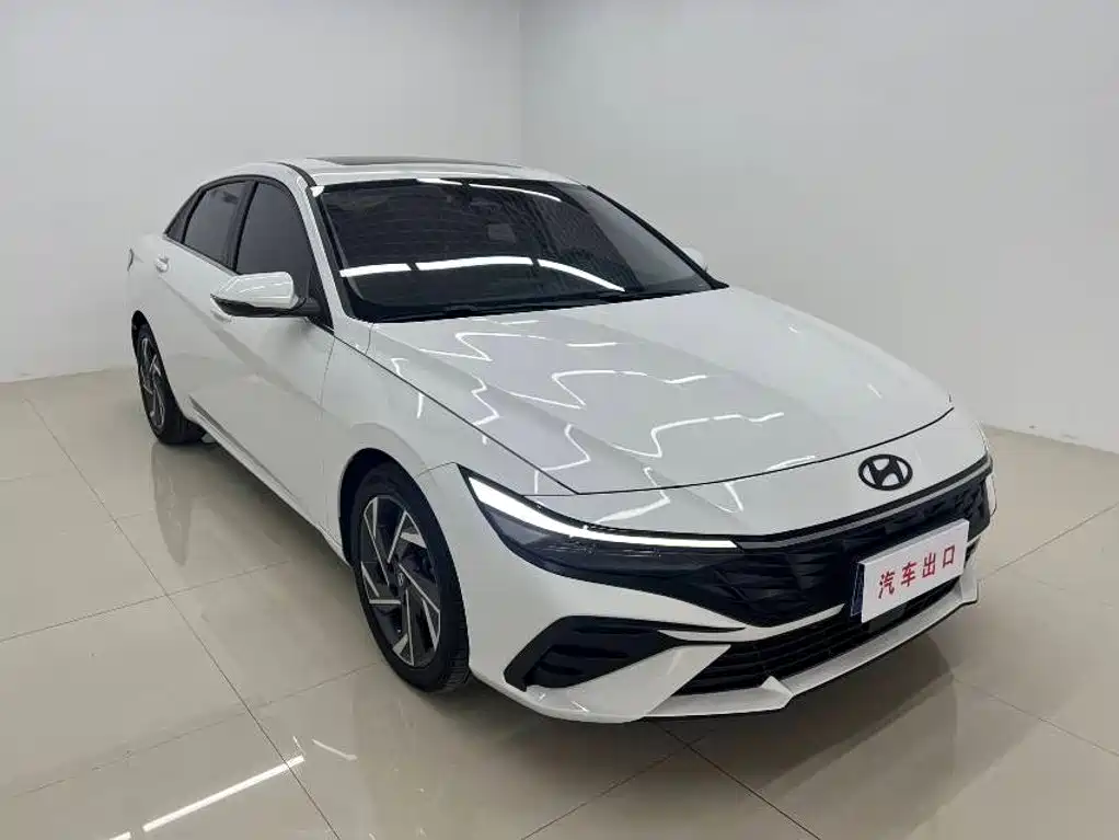 Hyundai Elantra — миниатюра 3