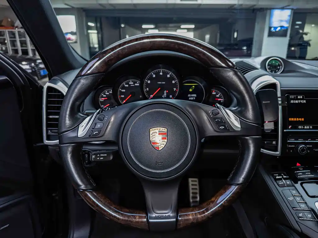Porsche Cayenne 2011 Cayenne 3.0T