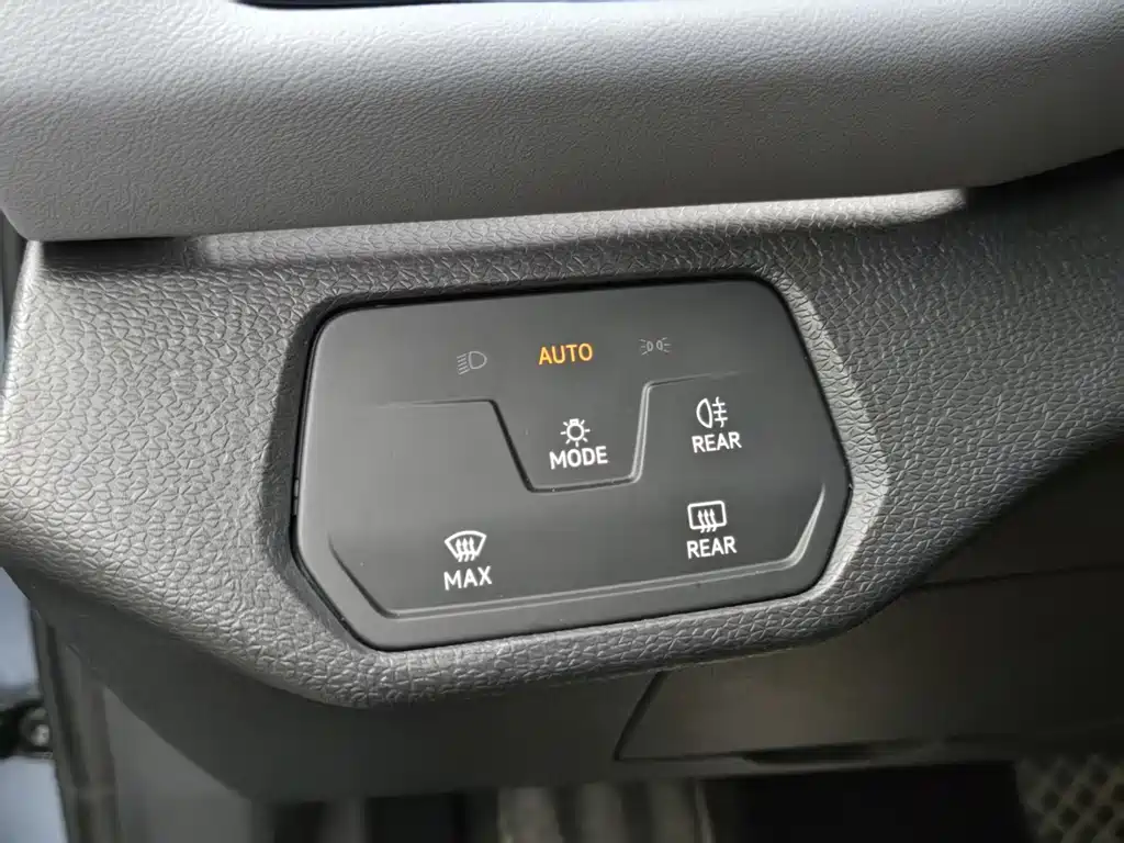 Volkswagen ID.4 X — миниатюра 19