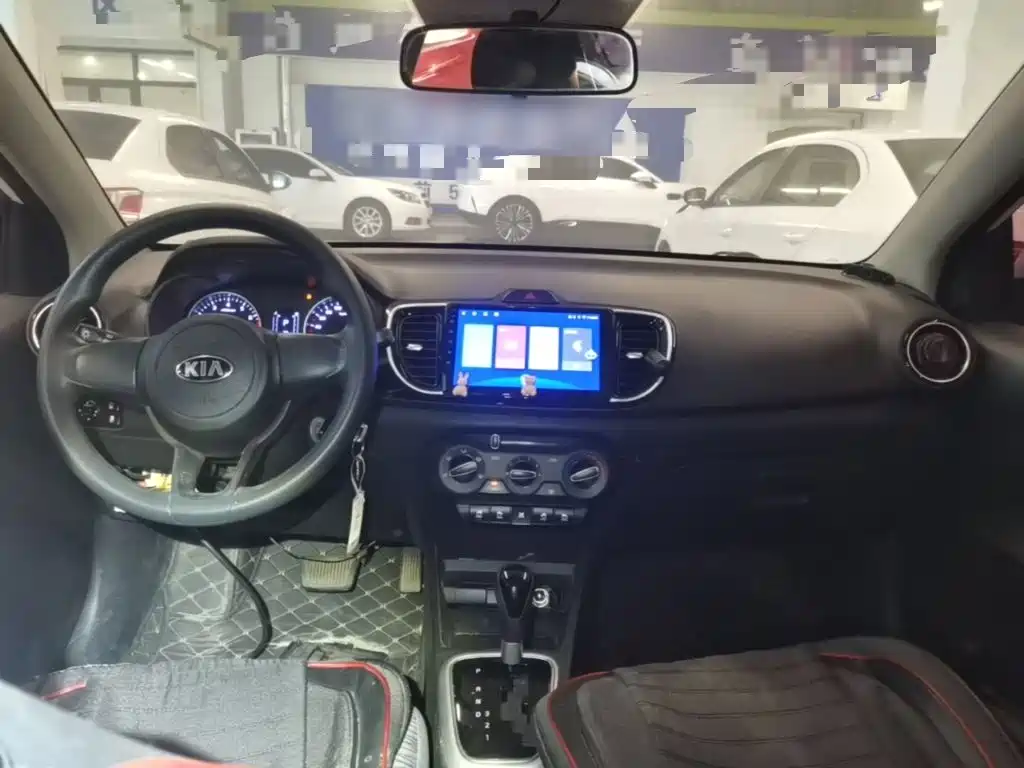 Kia Huanchi — миниатюра 10