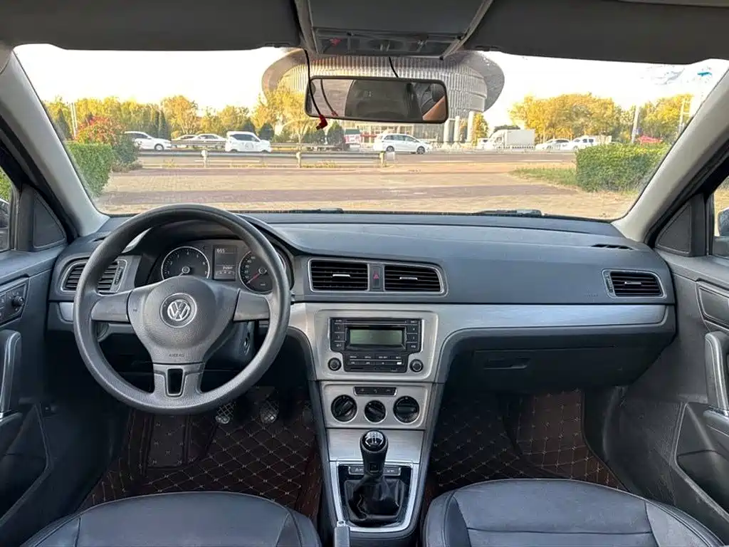 Volkswagen Lavida — миниатюра 9