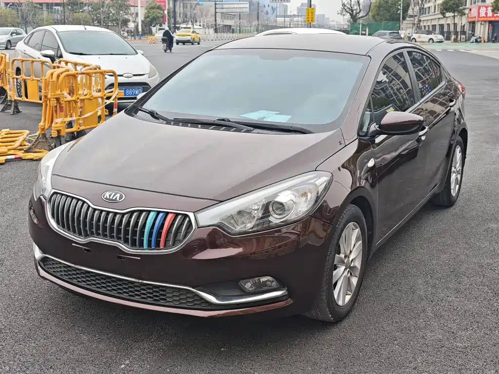 Kia K3 2015