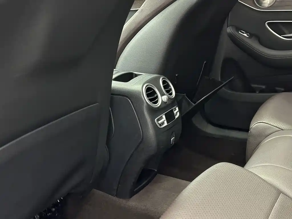 Mercedes-Benz GLC — миниатюра 18