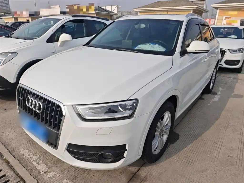 Audi Q3 2015