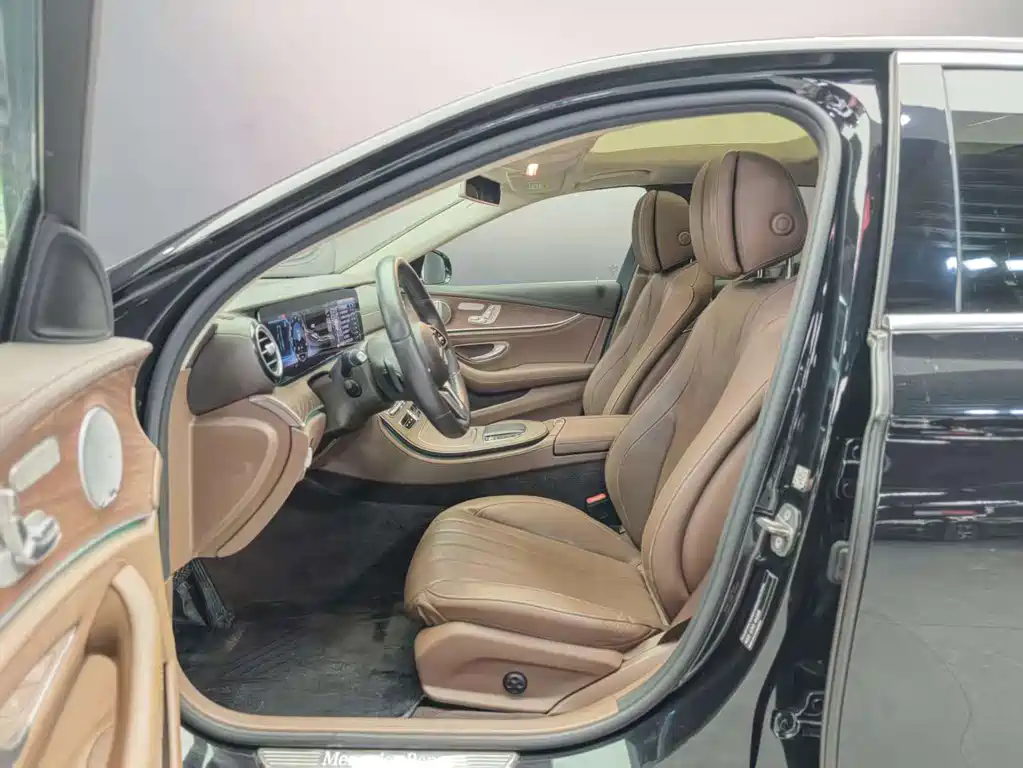 Mercedes-Benz E-Class E 2020 E 300 L
