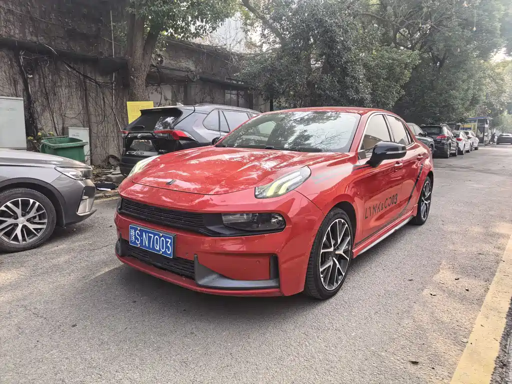 Lynk & Co 03 2018