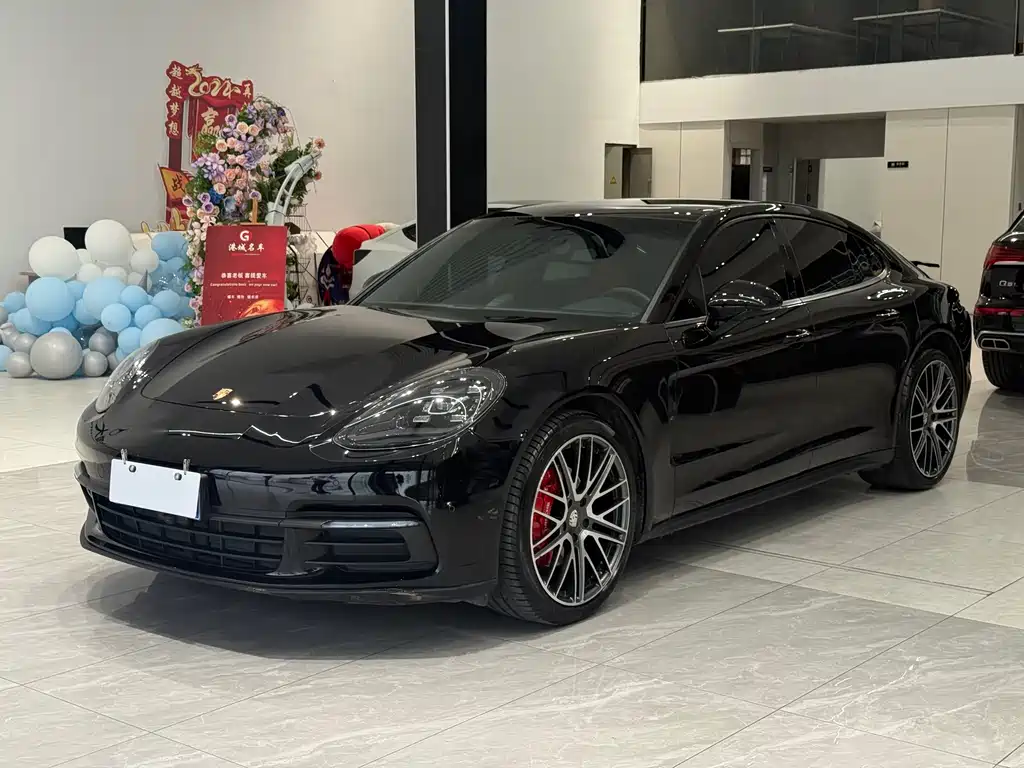 Porsche Panamera 2018