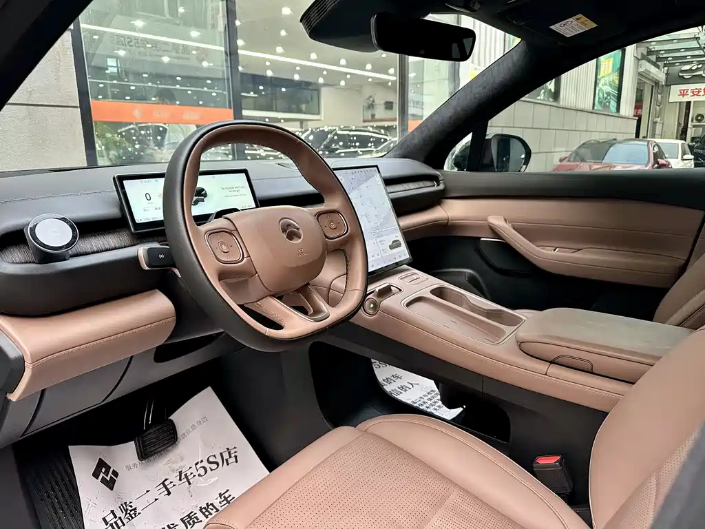 NIO ES6 — миниатюра 23