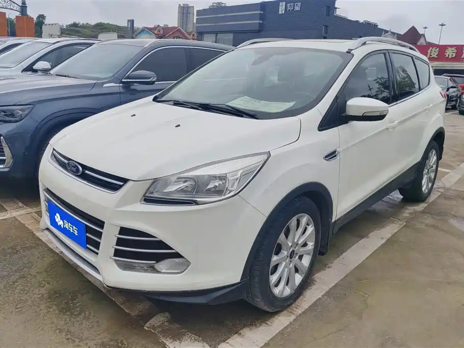 Ford Kuga 2016