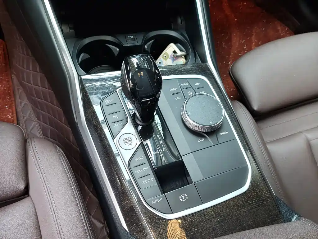 BMW 3 Series — миниатюра 12
