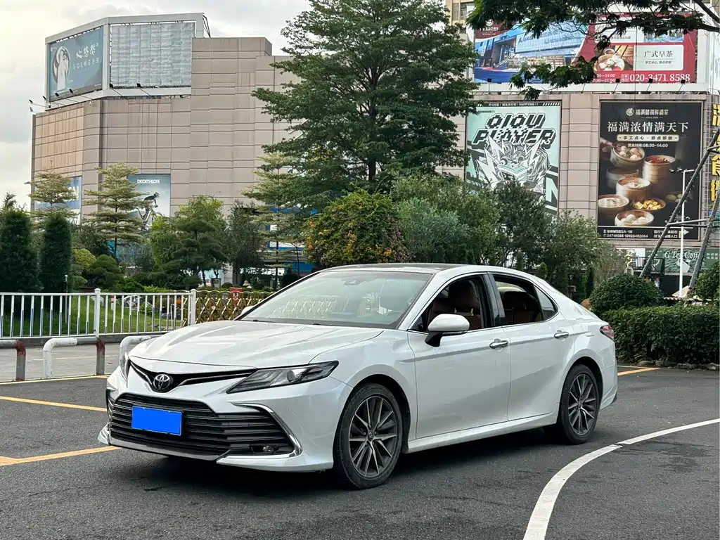 Toyota Camry 2022