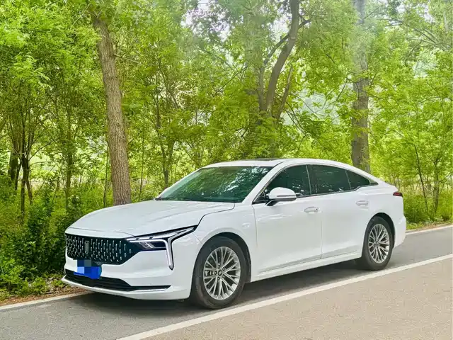 2021 Bestune B70