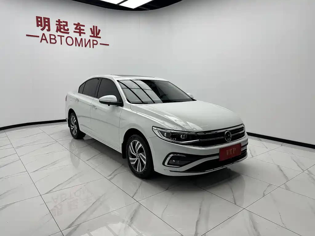 Volkswagen Bora 2023 200TSI DSG