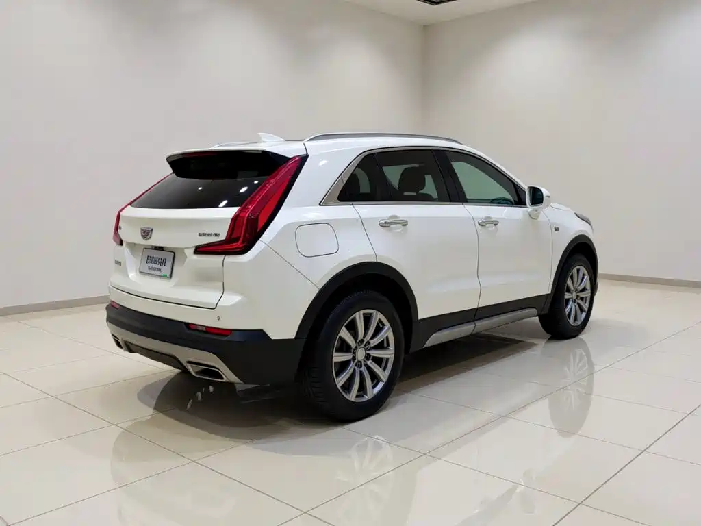 Cadillac XT4 — миниатюра 6
