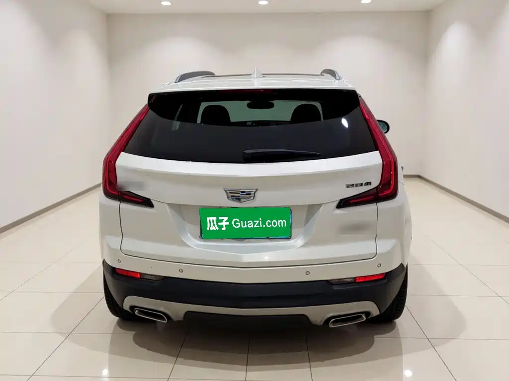 Cadillac XT4 — миниатюра 5