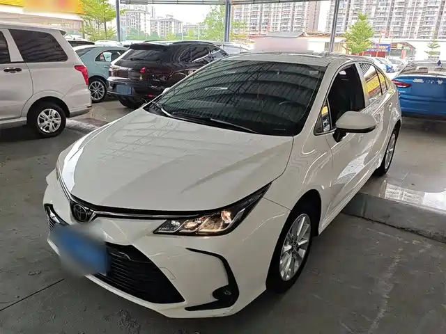 TOYOTA COROLLA 2021