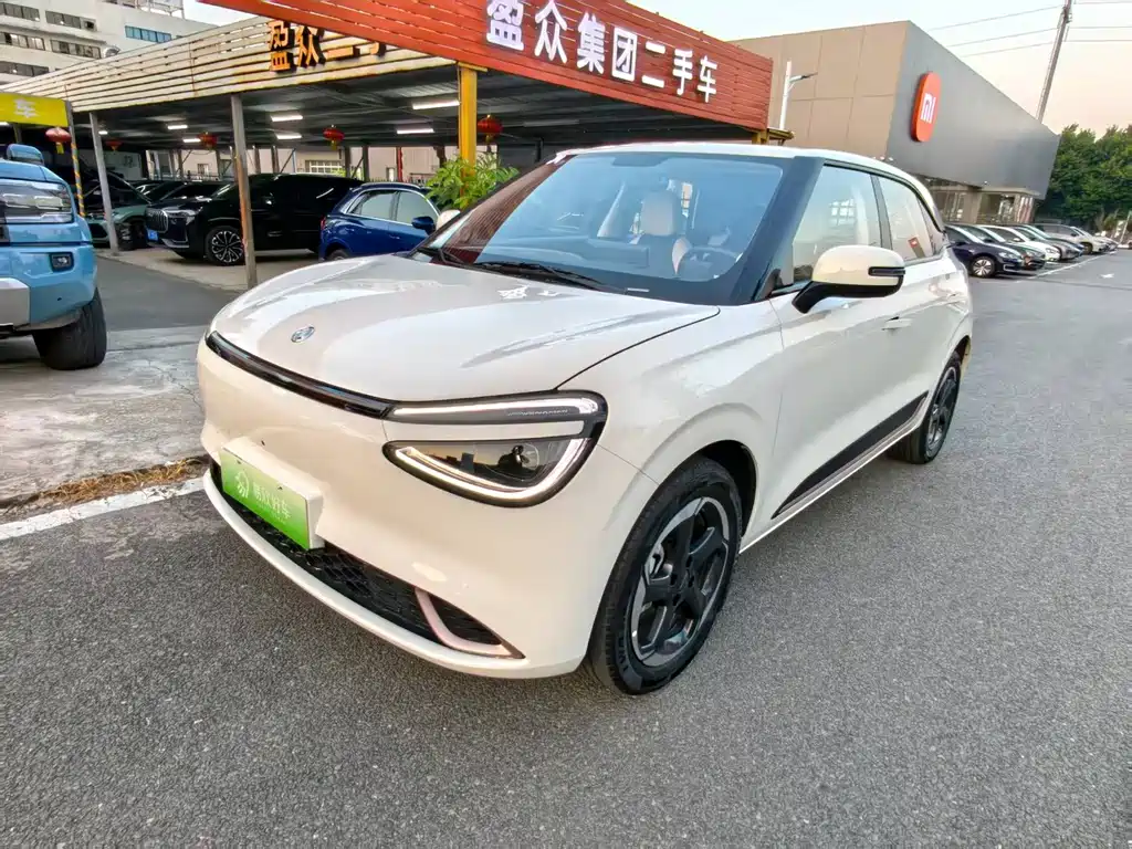 eπ Nano 01