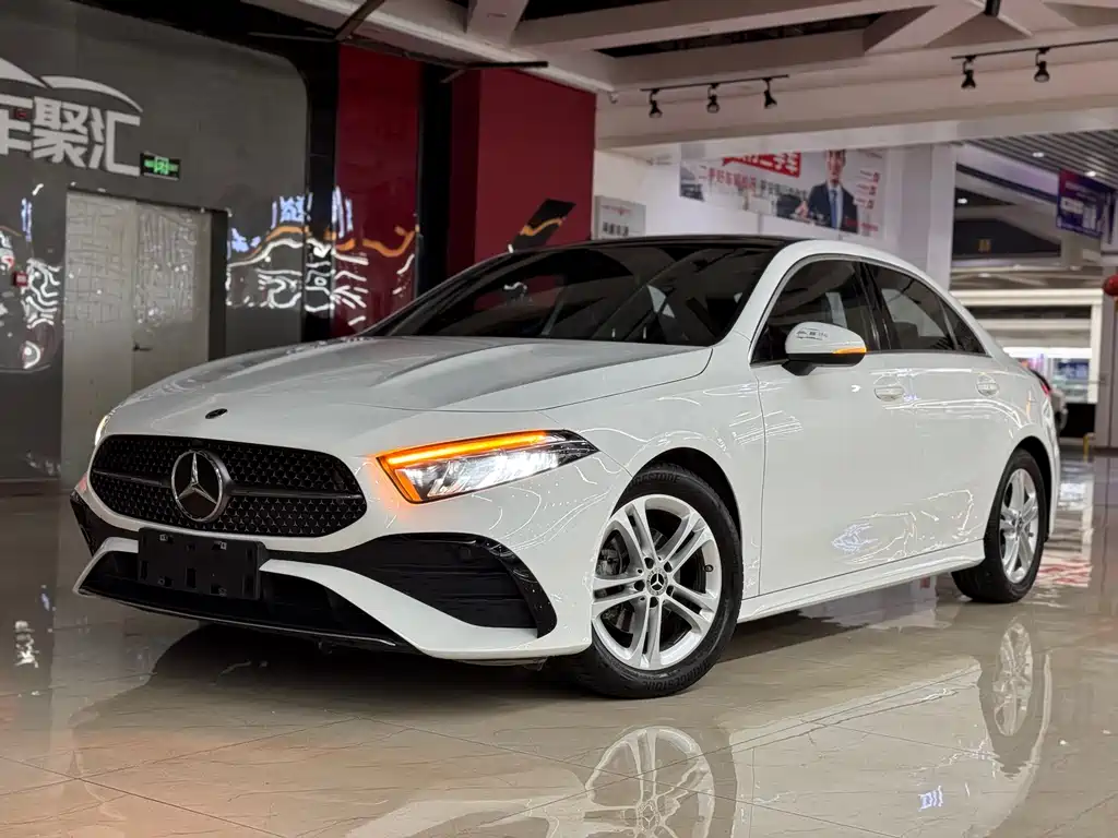 Mercedes-Benz A-Class 2023