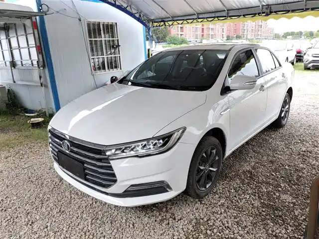 BYD QIN 2021