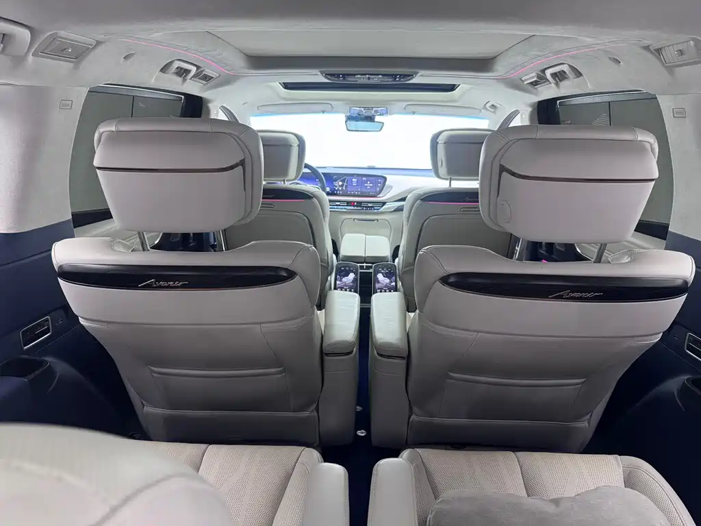Buick Century 2023 2.0T мест