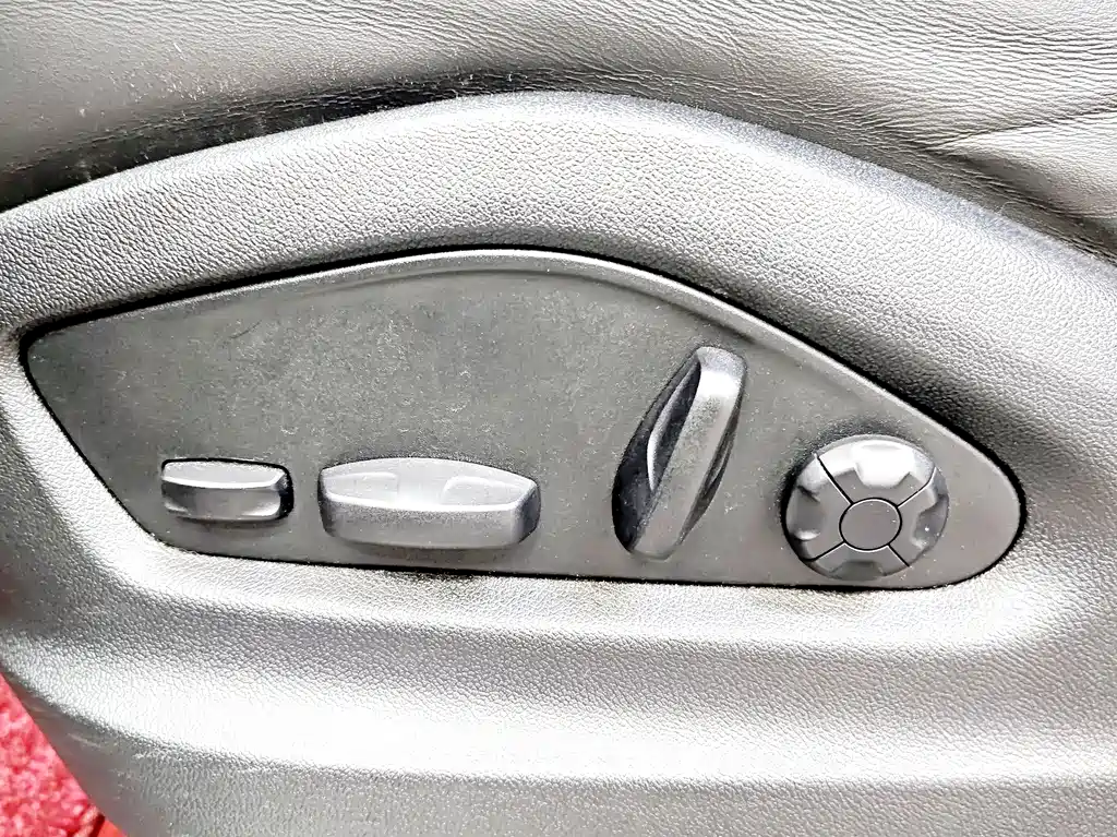 Porsche Cayenne — миниатюра 16