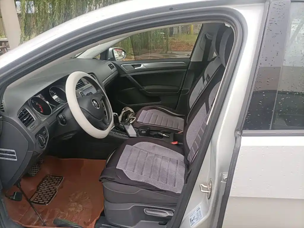 Volkswagen Golf — миниатюра 15