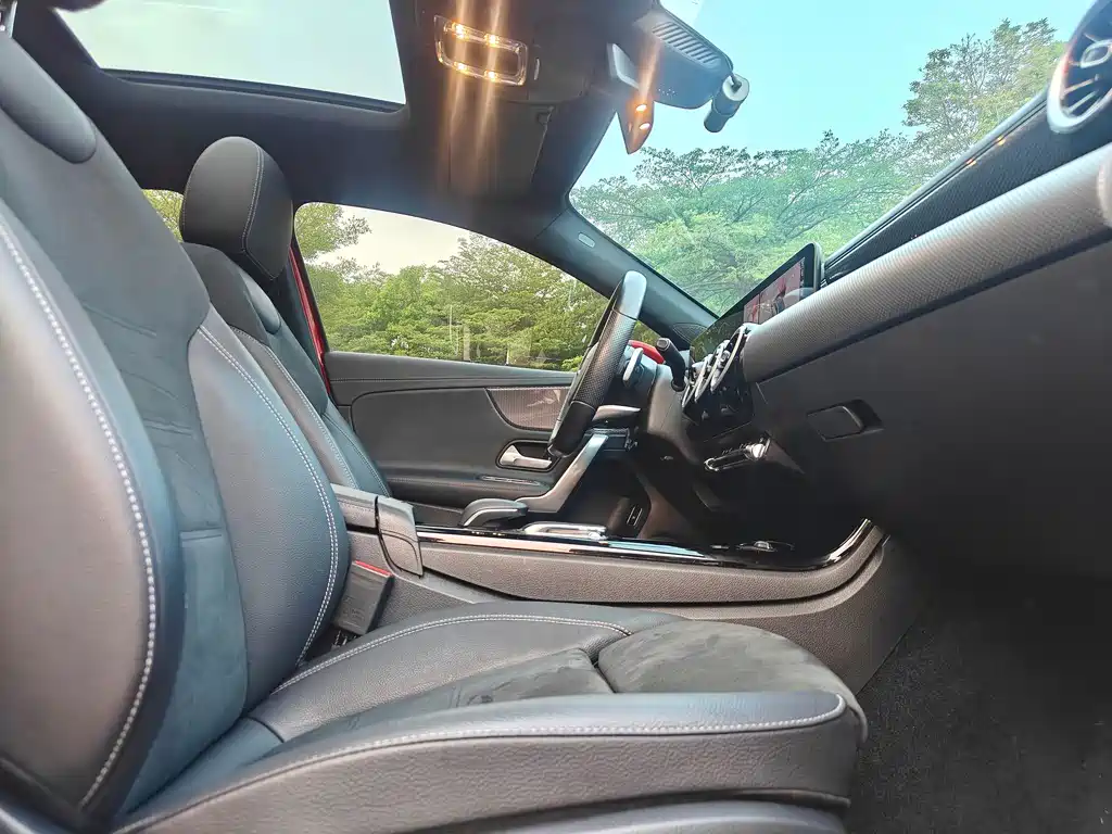 Mercedes-Benz A-Class — миниатюра 15