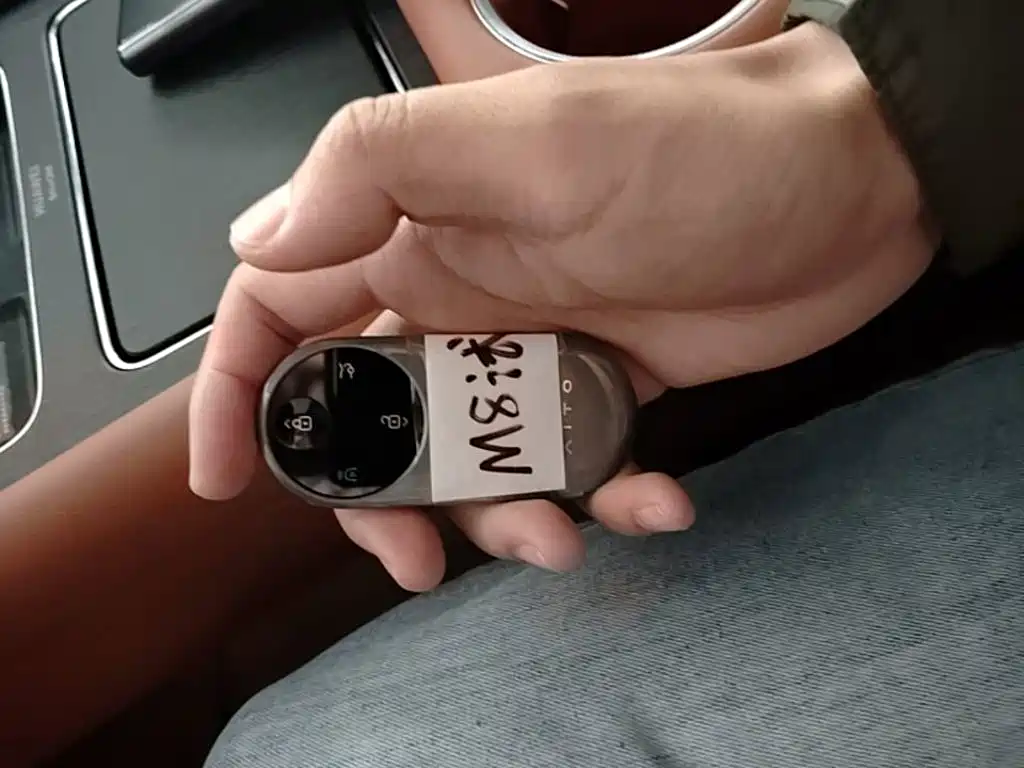 AITO AITO M8 — миниатюра 9