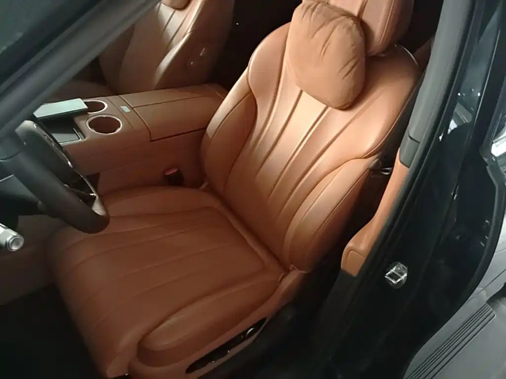 AITO AITO M8 — миниатюра 15