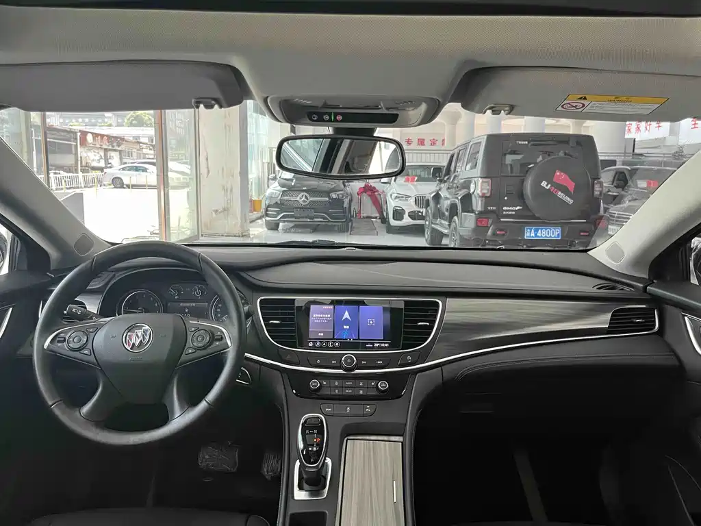 Buick LaCrosse — миниатюра 5
