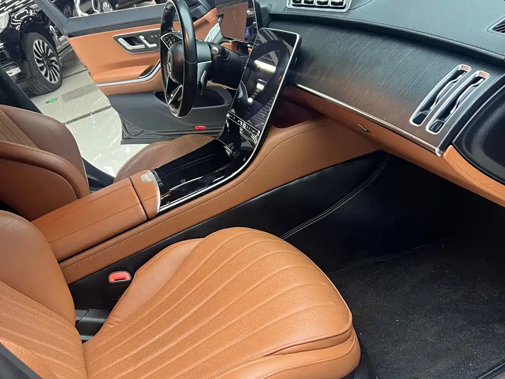 Mercedes-Benz S-Class — миниатюра 4