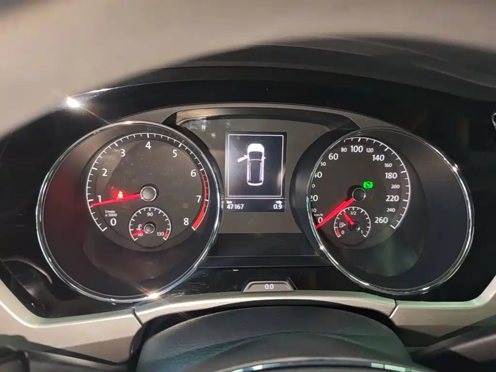 Volkswagen Touran — миниатюра 12