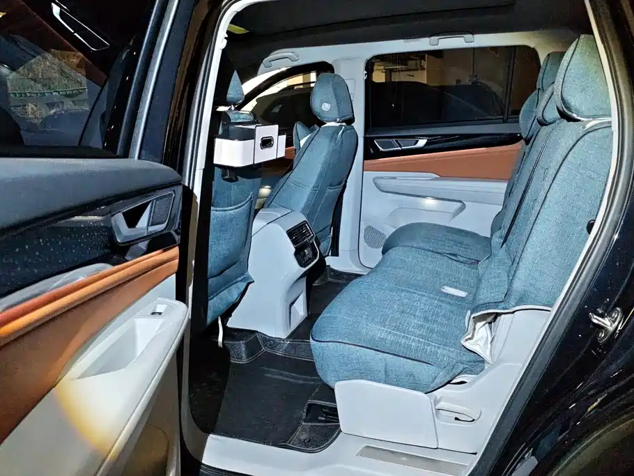 Volkswagen Teramont — миниатюра 11