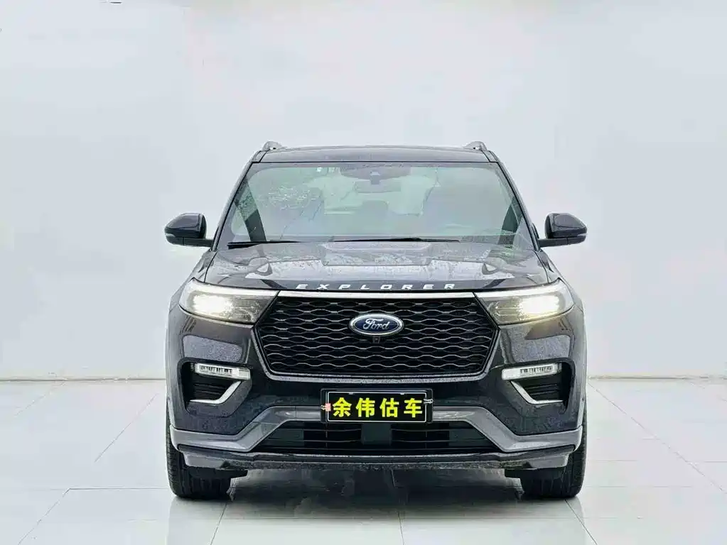 Ford Explorer — миниатюра 2