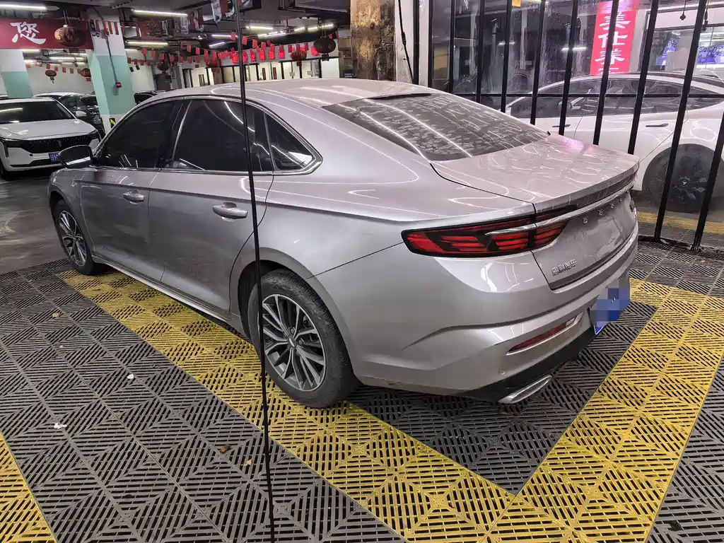 Geely Xingrui — миниатюра 10