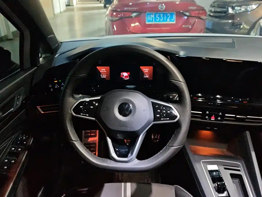 Volkswagen Golf — миниатюра 15