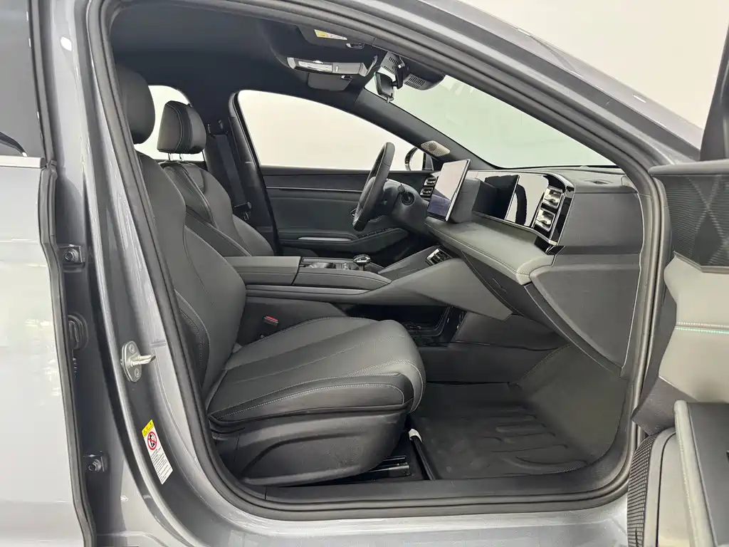 BYD Qin L — миниатюра 10
