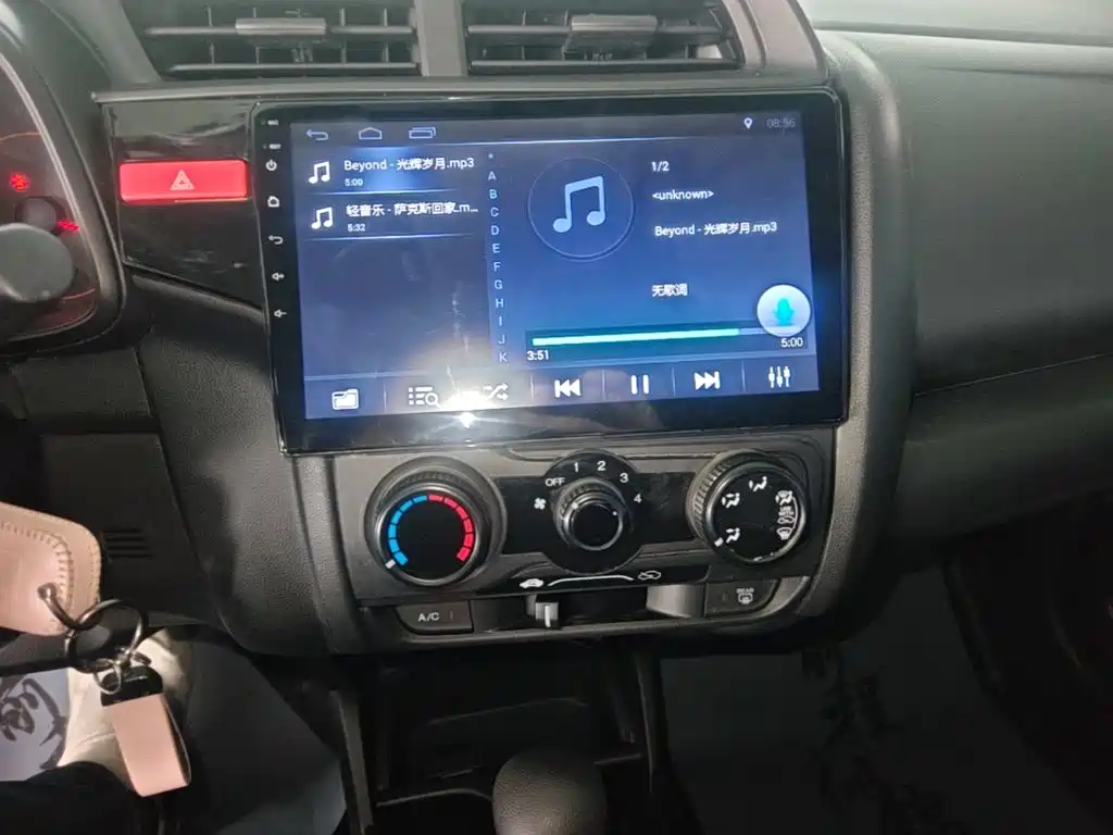 Honda Fit — миниатюра 13