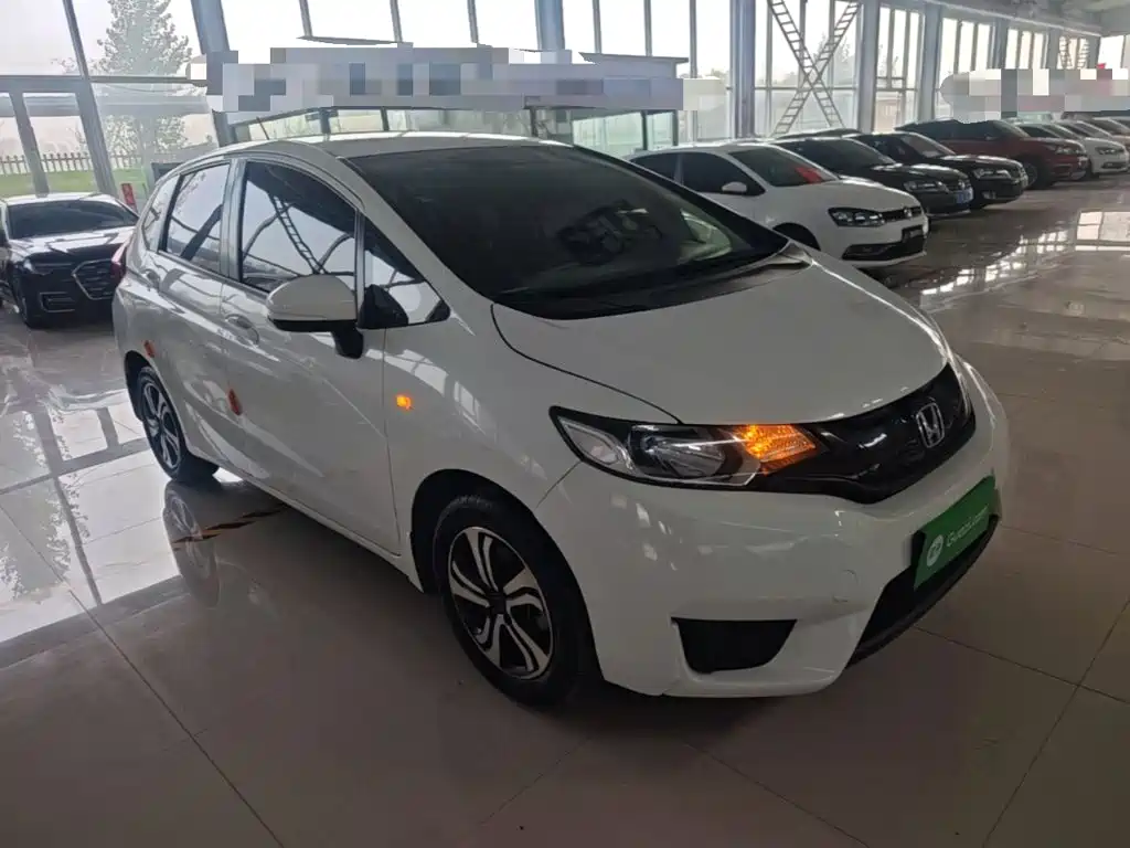 Honda Fit — миниатюра 4