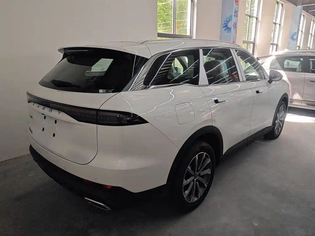 Chery Tiggo 8L 8L 2025 2.0T 5 мест