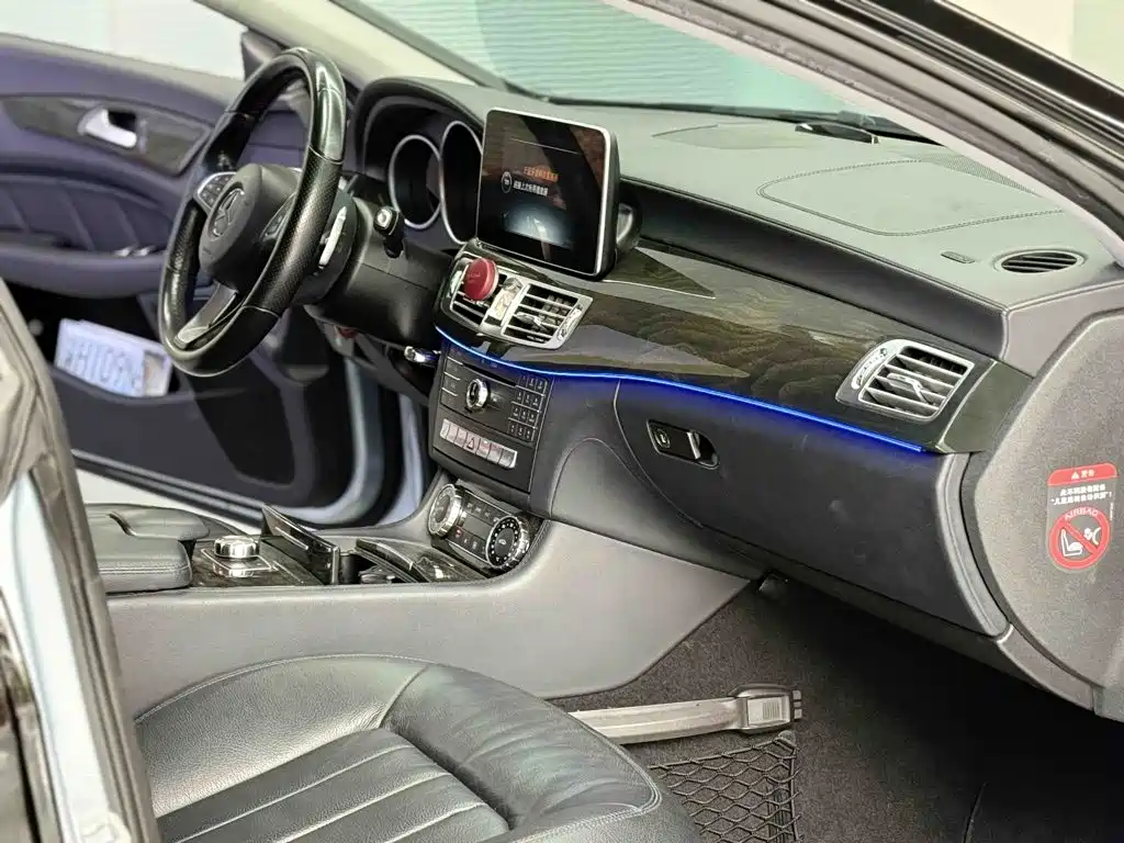 Mercedes-Benz CLS — миниатюра 3
