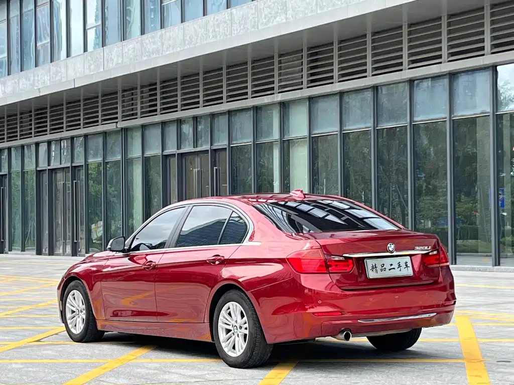 BMW 3 Series — миниатюра 4