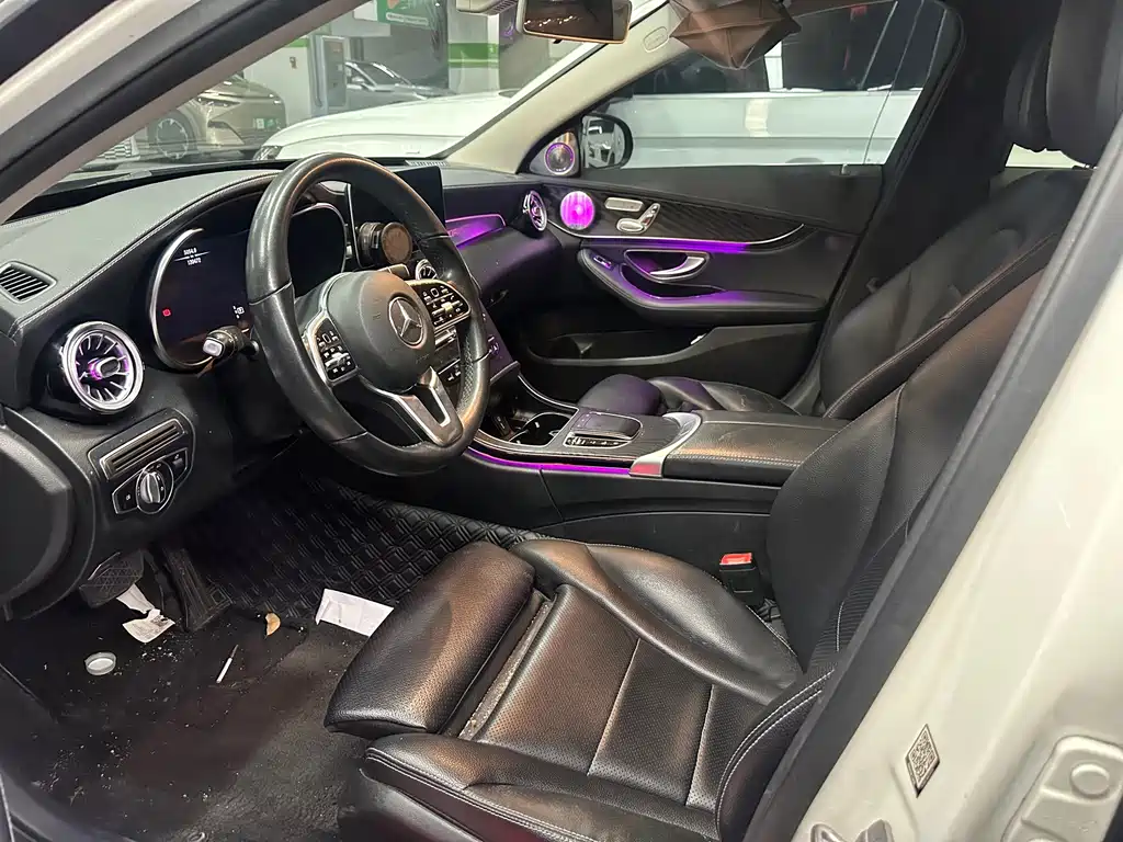 Mercedes-Benz C-Class — миниатюра 16