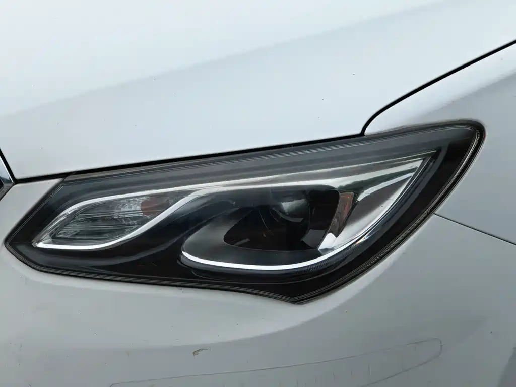 Buick Excelle — миниатюра 9