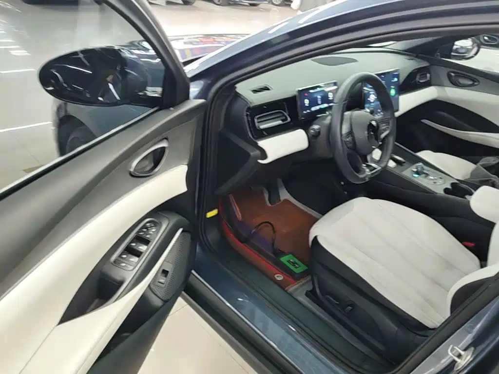 BYD Seal 06 — миниатюра 16