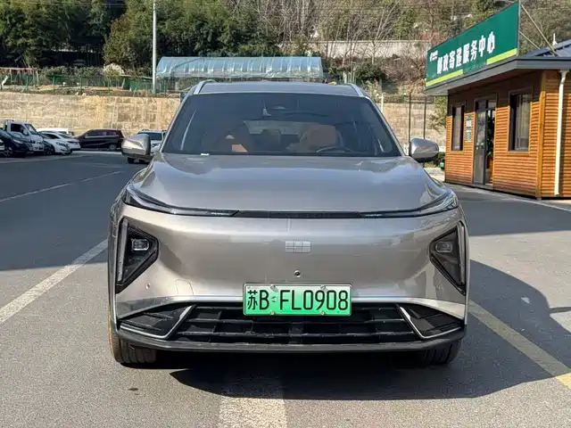 GEELY GALAXY GALAXY L7 2025