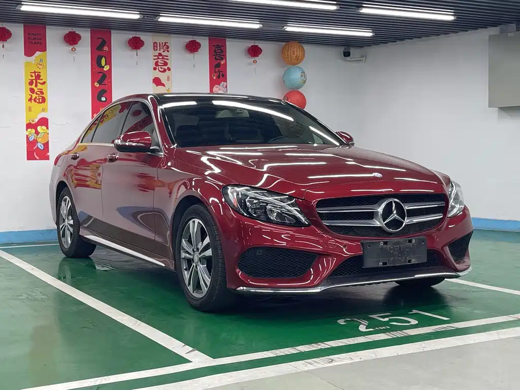Mercedes-Benz C-Class — миниатюра 3