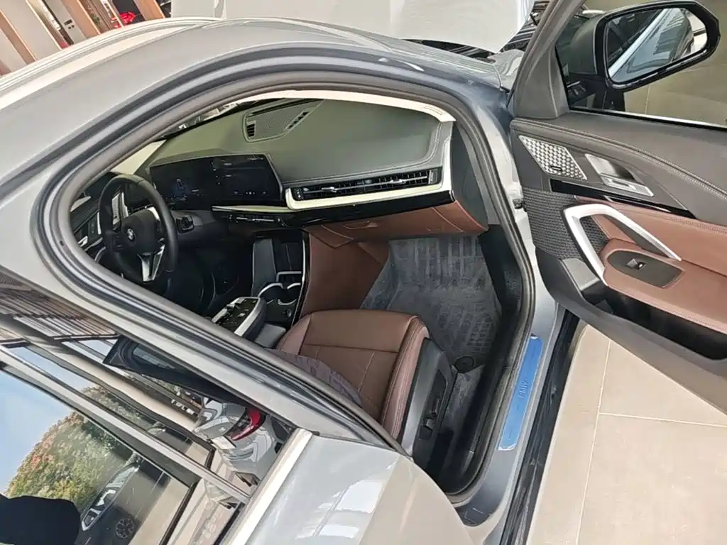 BMW X1 — миниатюра 9
