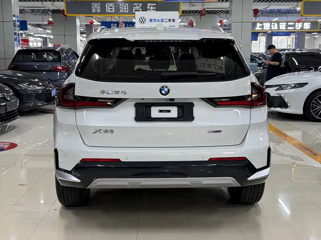 BMW X1 2023 sDrive20Li X