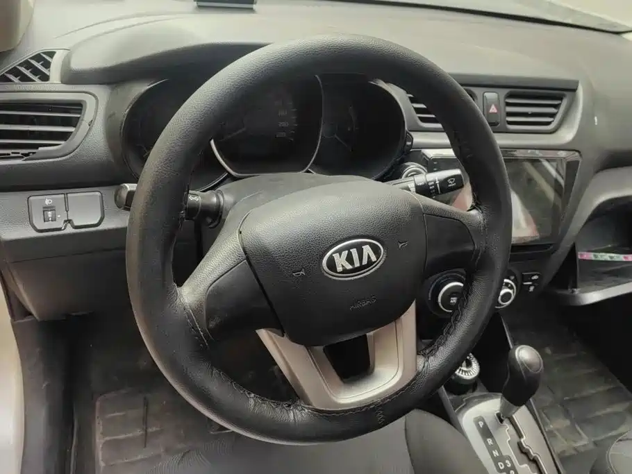 Kia K2 — миниатюра 15